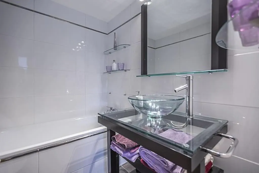 Victor Hugo Carrefour Pompe 16e Proche Etoile Et Tour Eiffel Apartment *