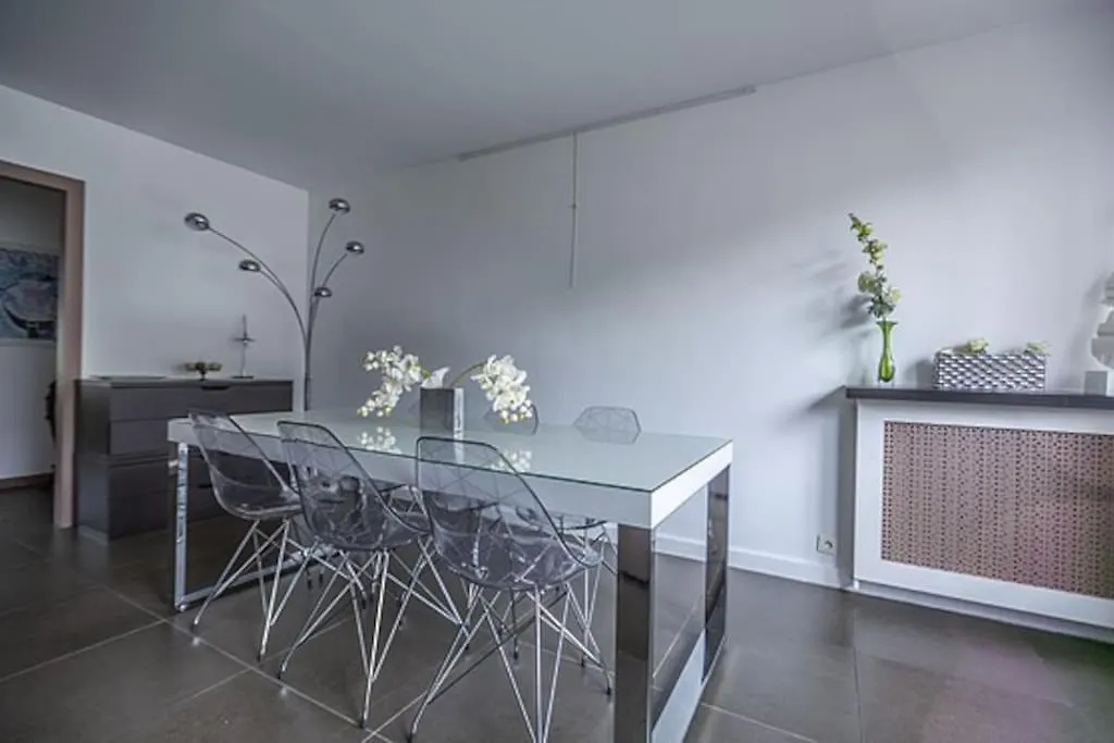 Apartment Victor Hugo Carrefour Pompe 16e Proche Etoile Et Tour Eiffel *